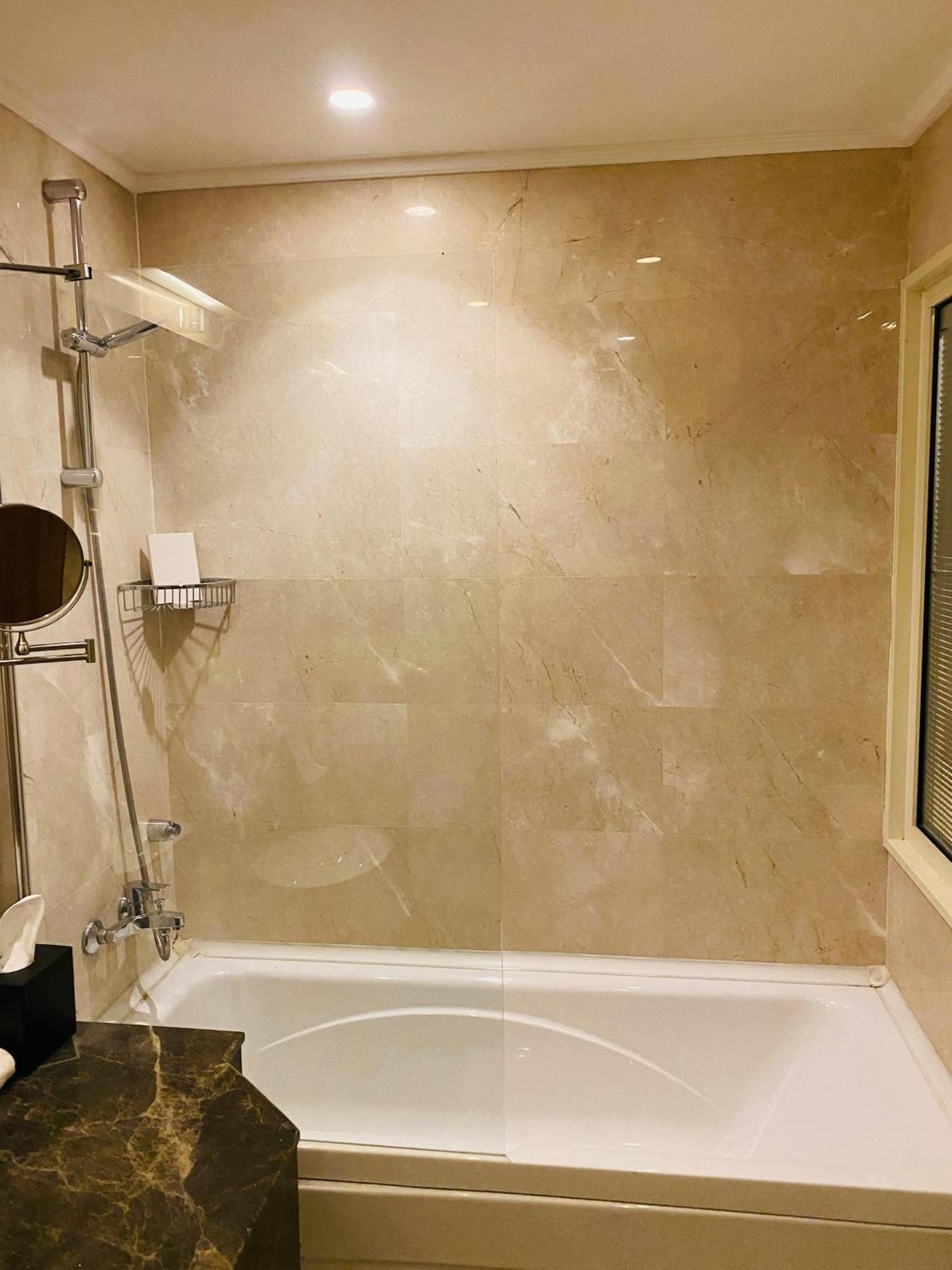 Karbala Rayhaan Hotel & Suites Zewnętrze zdjęcie